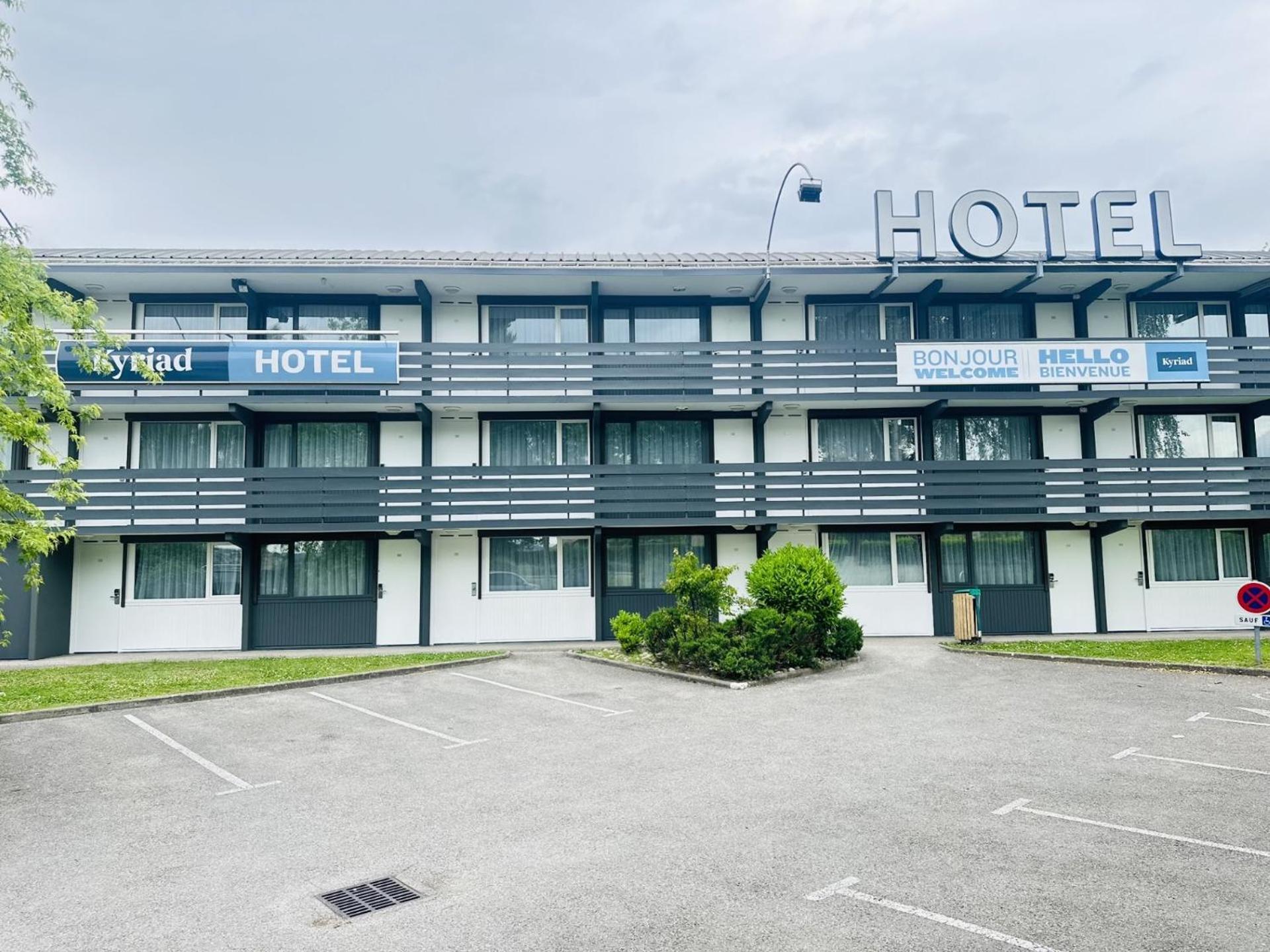Hotel The Originals City, Annecy Aéroport 3*